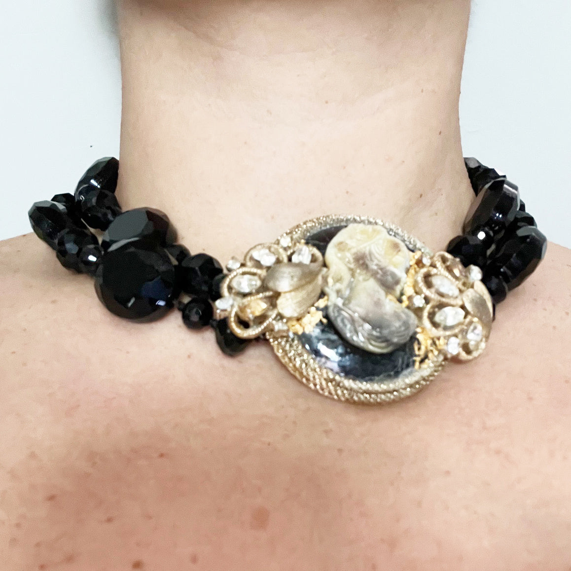Marina Corazziari design Multifili Onice con chiusura gioiello -Top Bijoux