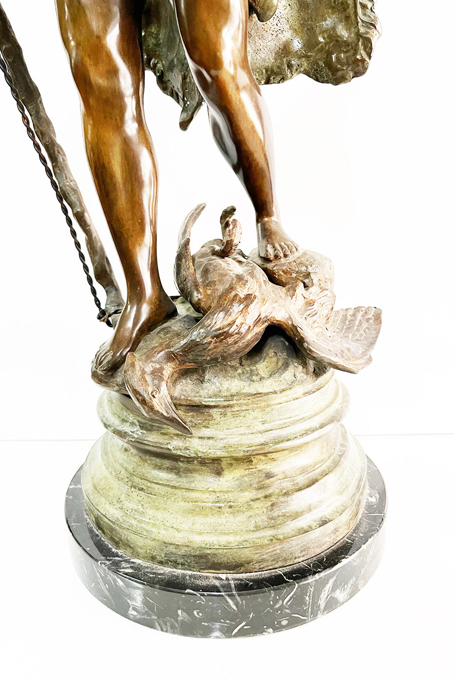 Bronzo primo Novecento con base in marmo -Antiques-