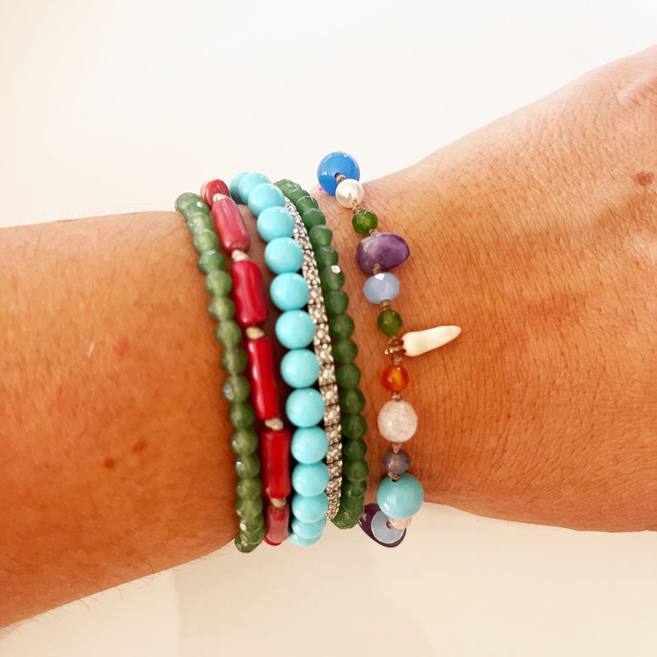 Bracciale Pietre Varie e Arg 925 con Corno Smaltato Beige -Creazione Unica-