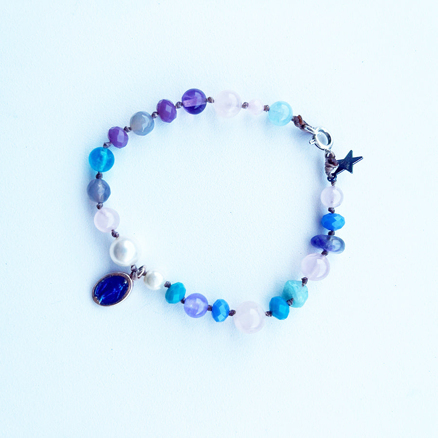 Bracciale Pietre con Madonnina Rue Du Bac e Arg 925 -Creazione Unica-