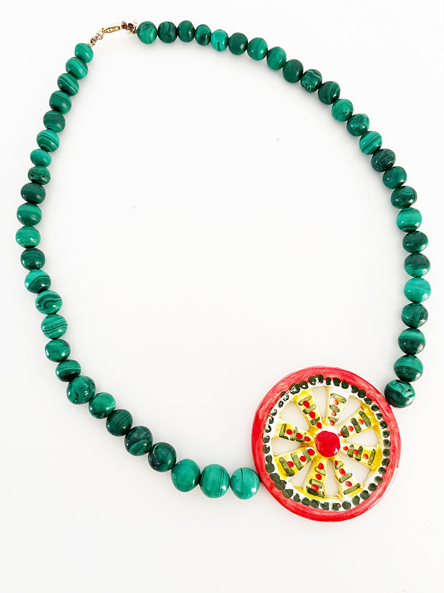 Collana Malachite con Charm Carretto Siciliano in ceramica e chiusura in Oro -Top Jewels-