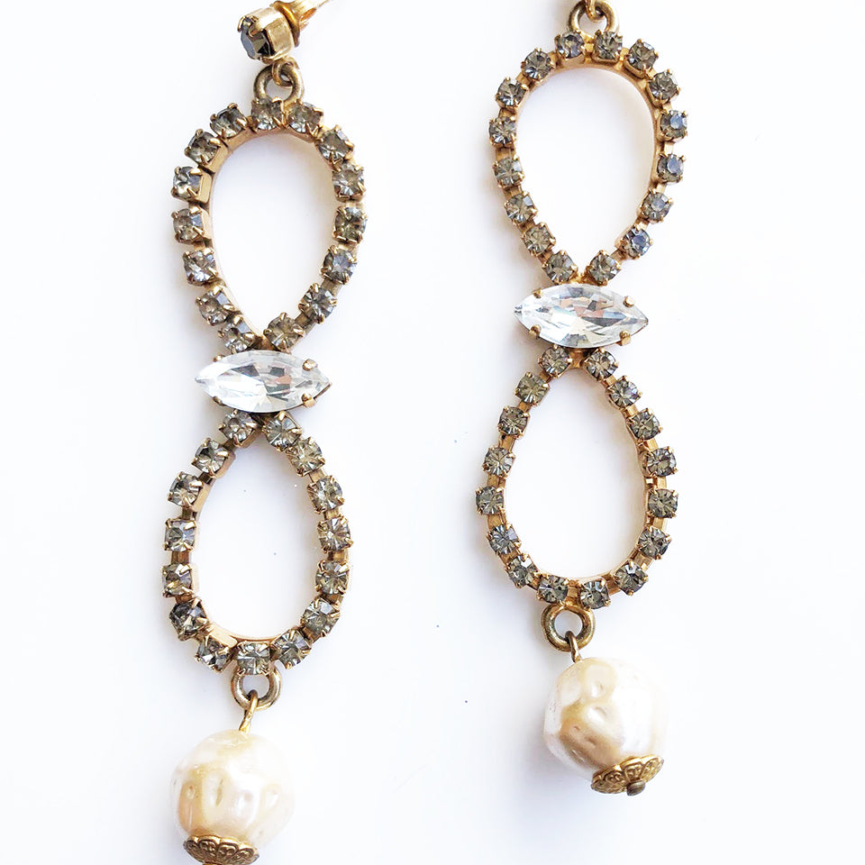 Orecchini Pendenti Lunghi Topazio e Perle Vintage 1970 - Accessori -