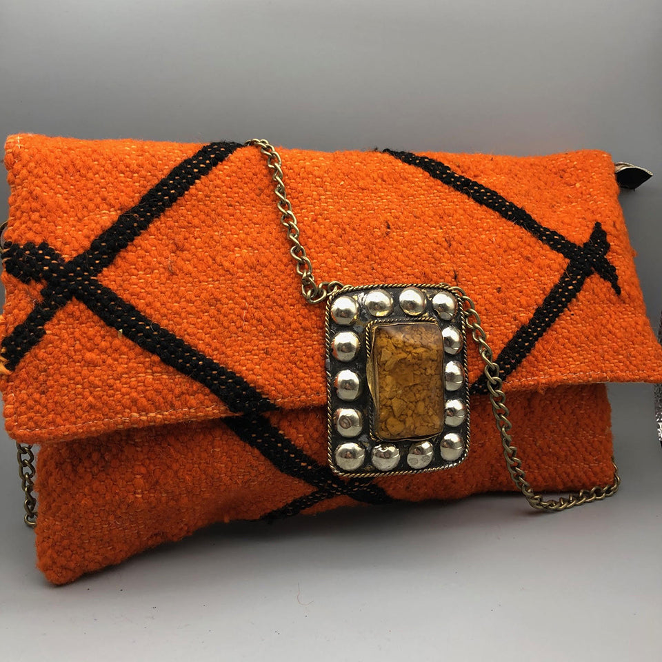Pochette Arancione Handmade con tracolla e placca Argentone con Pietra