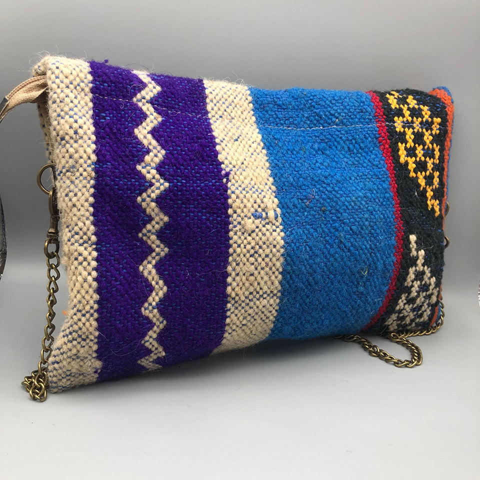 Pochette Blu Righe Handmade con tracolla e placca Argentone con Pietra