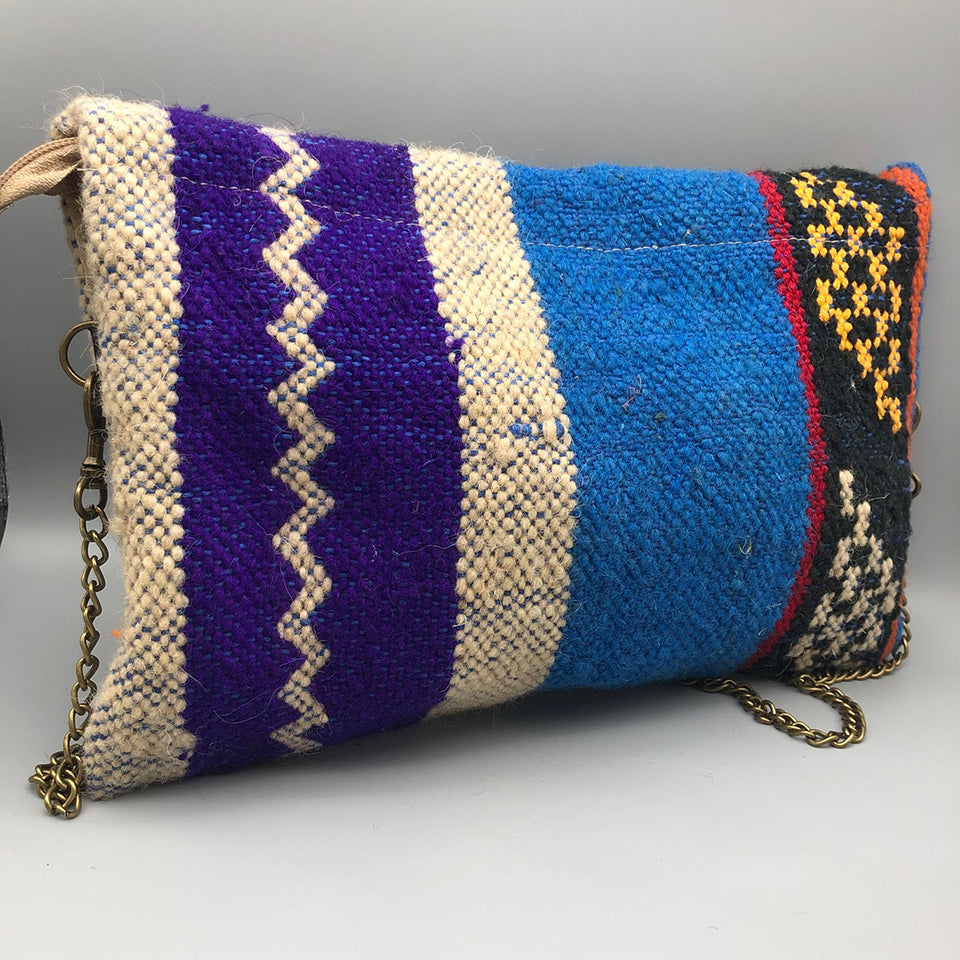 Pochette Blu Righe Handmade con tracolla e placca Argentone con Pietra