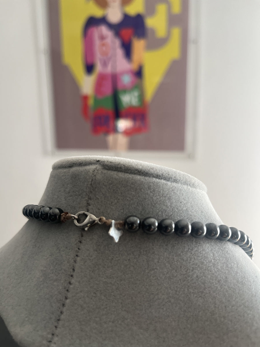 Collana Lunga Ematite con Corno e chiusura in Arg 925 -Top Accessori-