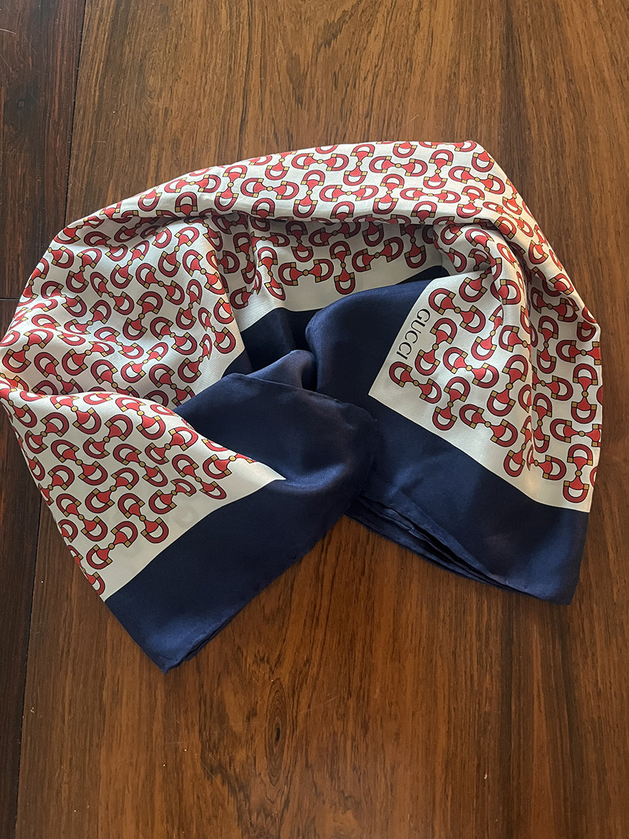 Foulard vintage in seta firmato Gucci per McCann  Vintage anni '70 -Top Accessori-