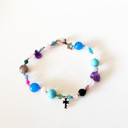 Bracciale Pietre Varie e Arg 925 con Croce Swarovsky neri -Creazione Unica-