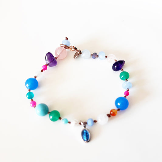 Bracciale Pietre Varie e Arg 925 con Madonnina Rue du Bac smaltata Blu -Creazione Unica-