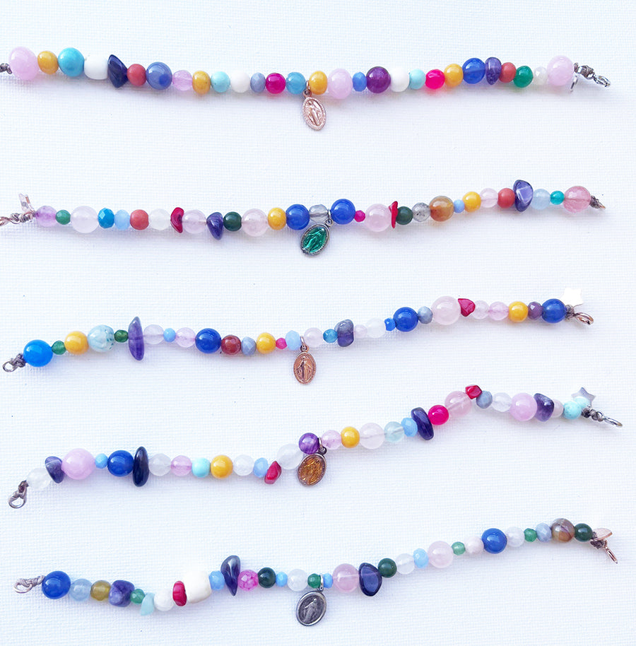 Bracciale Pietre Naturali Colorate con Madonnina Rue Du Bac Arg 925 -Top Bijoux-