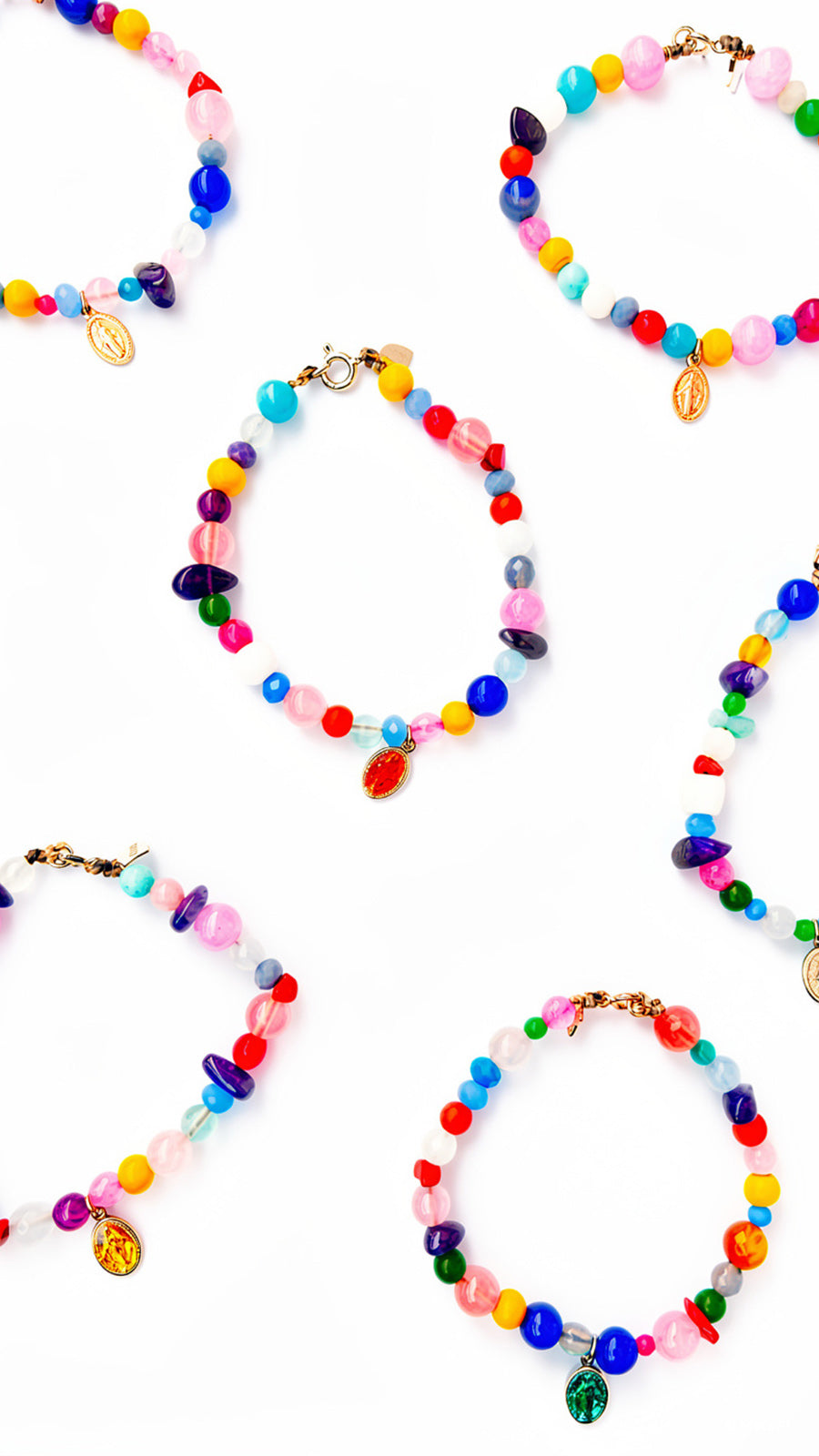 Bracciale Pietre Naturali Colorate con Charm Madonna Rue Du Bac -Top Bijoux-