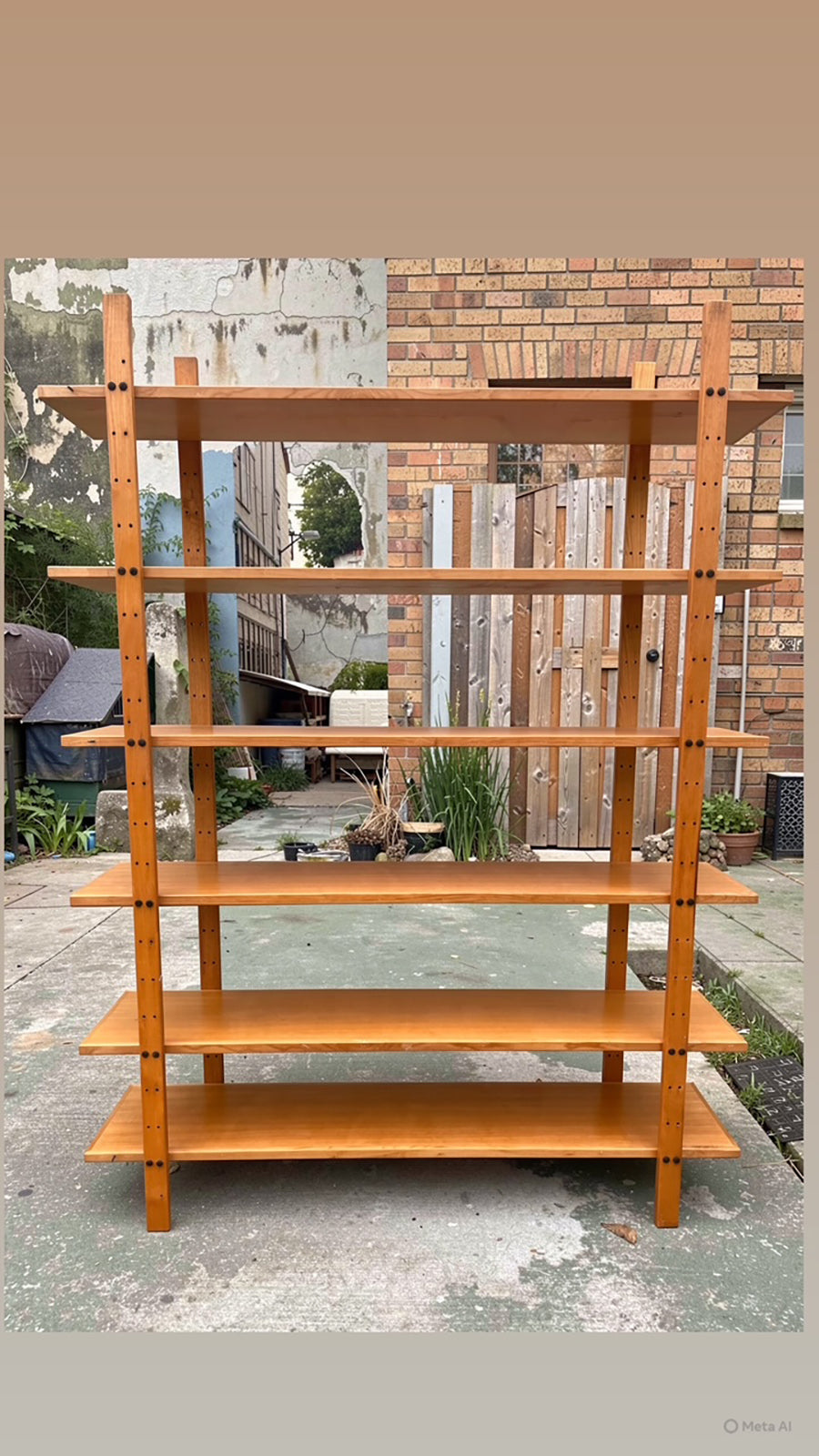 Libreria in Legno Massello Naturale a Giorno -Design Vintage-