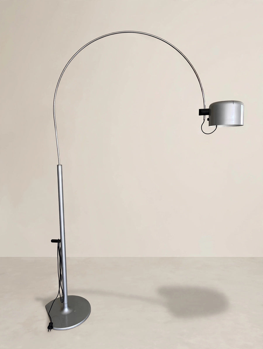 La Lampada Coupé di Joe Colombo nel 1967 per Oluce -Top Lighting-