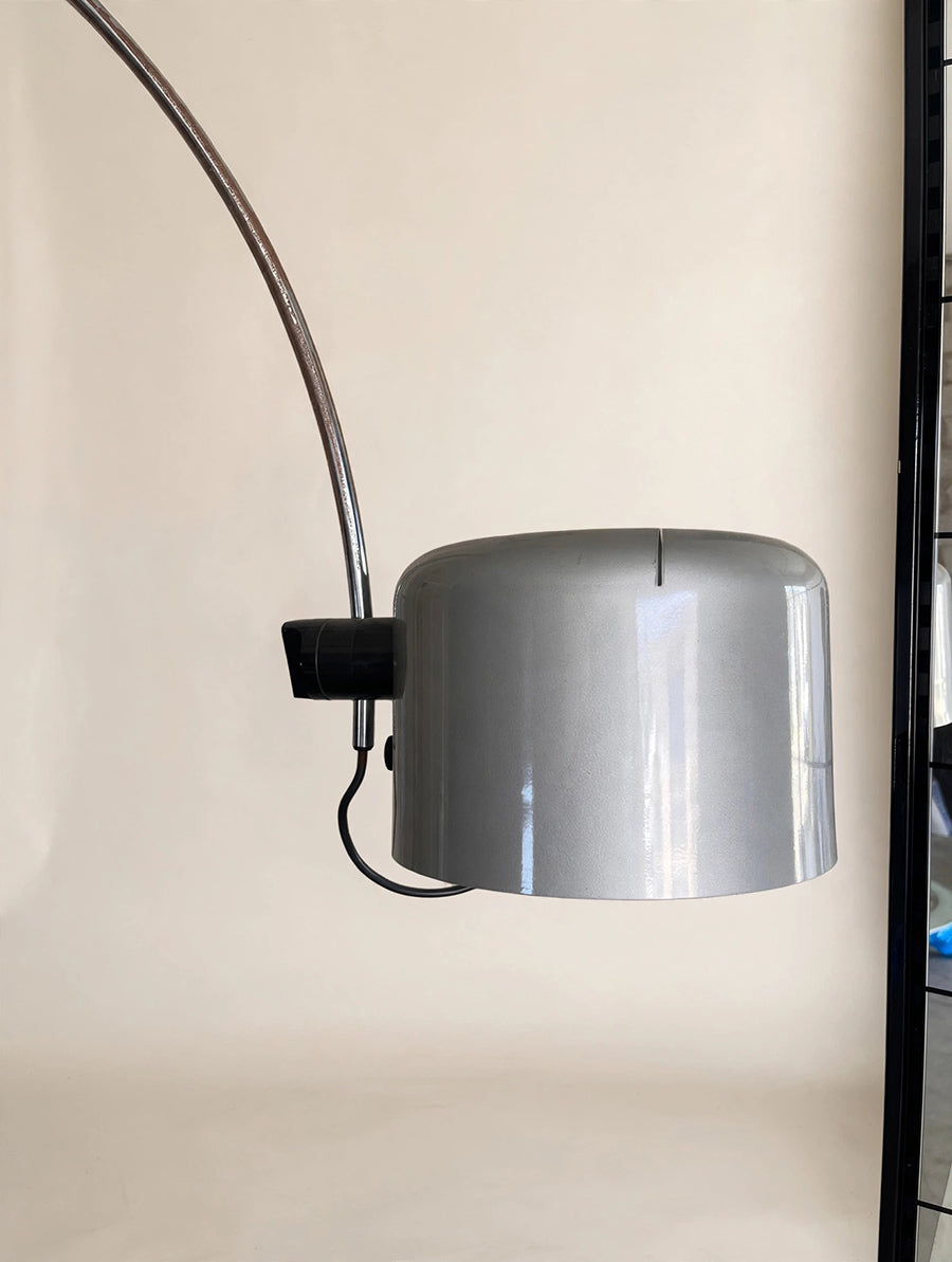 La Lampada Coupé di Joe Colombo nel 1967 per Oluce -Top Lighting-
