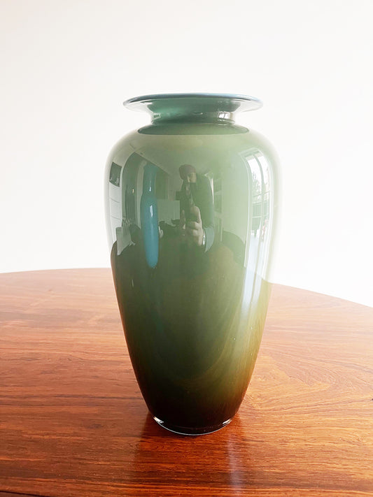 Vaso Bombato in vetro incamiciato bicolore Verde e Turchese '900 -Murano-
