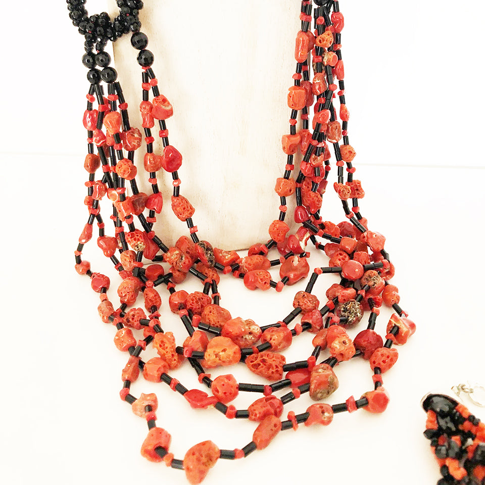 Parure Collana e Bracciale Corallo Sardo e Onice Vintage 1980 - Accessori -