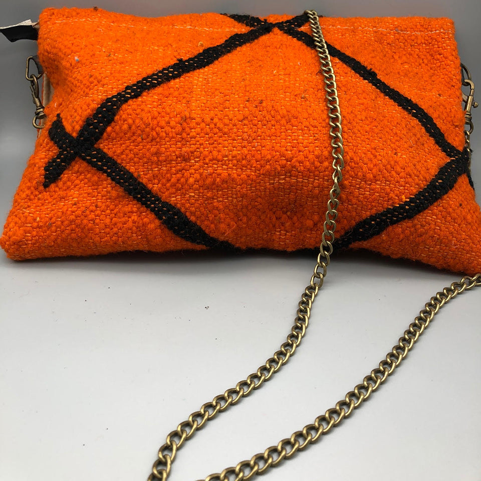 Pochette Arancione Handmade con tracolla e placca Argentone con Pietra